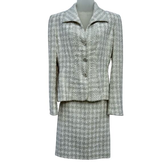 Stunning LEONARD PARIS Sz 38 White Silver Metallic Tweed Skirt Suit Blazer - Picture 1 of 14